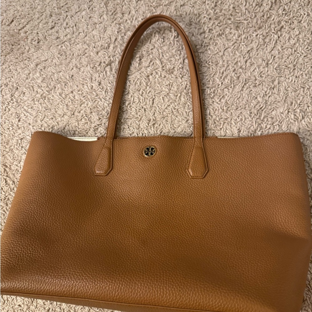 Tory Burch Tan Leather Tote Structured Design